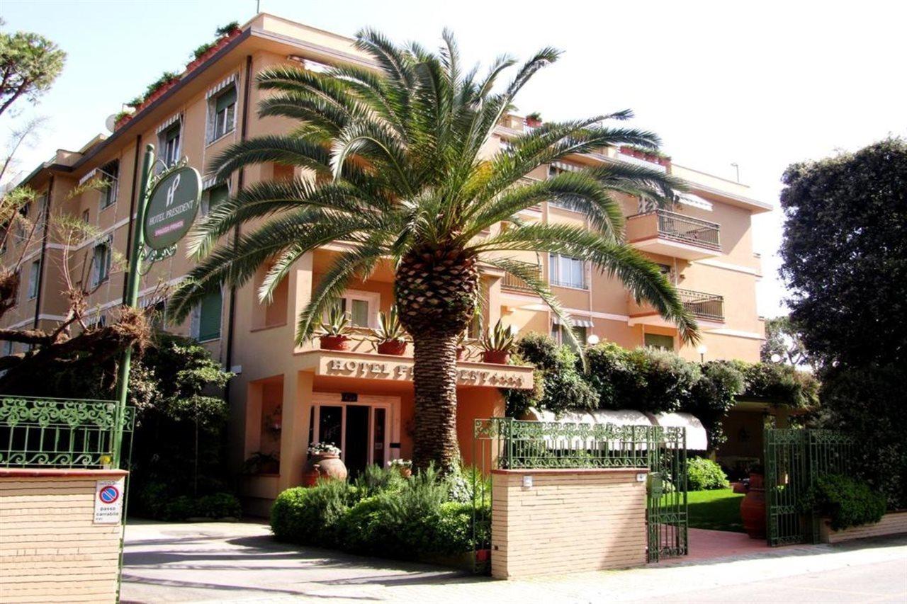 Hotel President Riccione Exterior foto